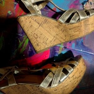 Wedge shoes size 71/2